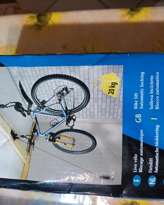 Solleva bicicletta o altro da soffitto 