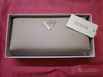Portafoglio donna Guess mod. Laurel