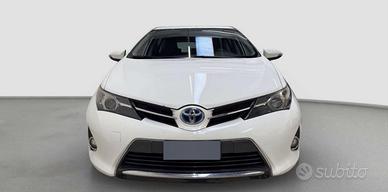 Toyota Auris Hybrid