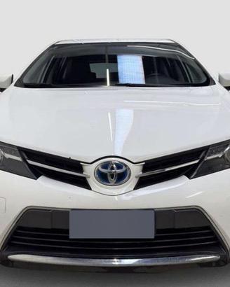 Toyota Auris Hybrid