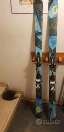 Sci alpinismo SCOTT + attacchi + pelli