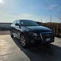 AUDI Q5 - S line QUATTRO TDI 2.0