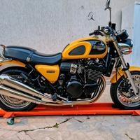 Triumph Thunderbird sport 