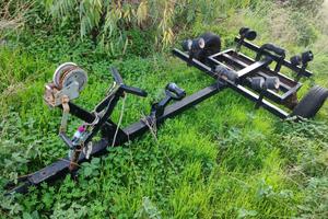 Carrello per imbarcazioni