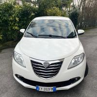 Lancia ypsilon ELLE 1.3 multijet edizione speciale