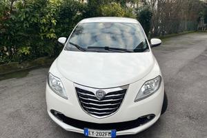 Lancia ypsilon ELLE 1.3 multijet edizione speciale