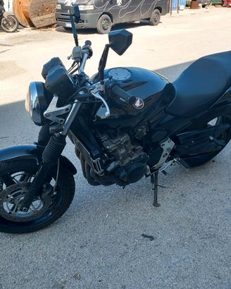 honda hornet 600