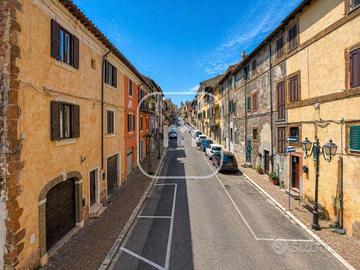 Appartamento di 100 m² con 3 locali a Zagarolo