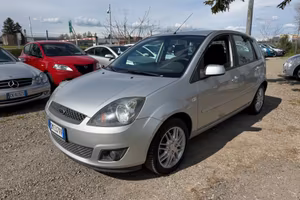 Ford Fiesta 1.4 TDCi 5p. Ghia