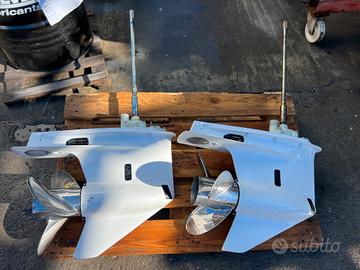 Piedi destro e sinistro Yamaha 300 HP