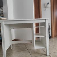 Scrivania Brusali Ikea