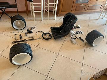 Materiale per auto elettrica fai da te