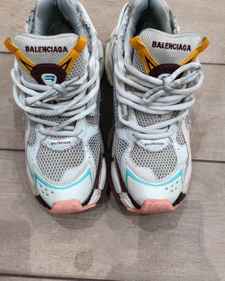 BALENCIAGA RUNNER 