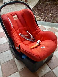 seggiolino auto primi mesi