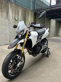 Aprilia Dorsoduro 750