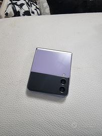SAMSUNG Z FLIP 3   5G  e  SAMSUNG GALAXY WATCH 4