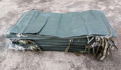 Sacchi verdi in nylon NUOVI