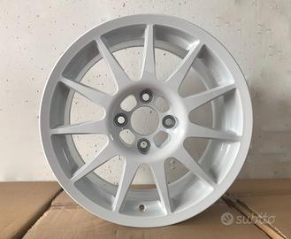 Cerchi in lega Speedline Turini 6,5x16 208 R2B