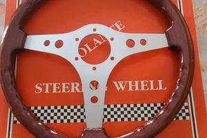 Volante legno auto d'epoca