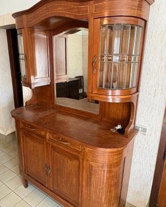 Coppia di credenze antiche stile Liberty