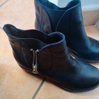 stivaletti bassi in pelle