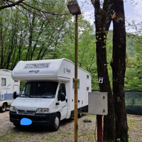 Camper mansardato Elnagh 6 posti