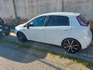 FIAT Punto 1.3 MJT II 75 CV 5 porte Lounge