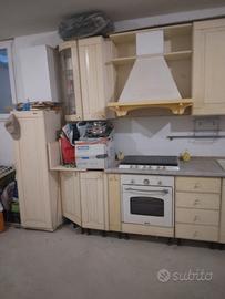 Cucina componibile in ciliegio Febal