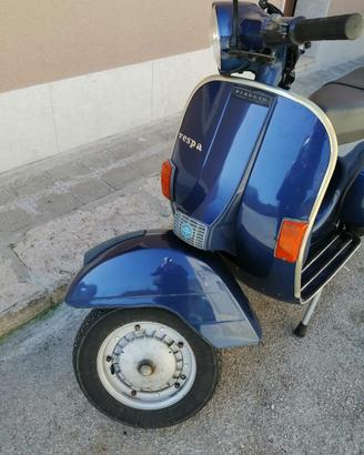 Vespa P150X