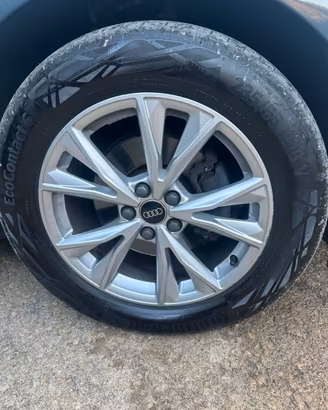 Ricambi audi q3 sportback cerchi/tappezzeria ecc