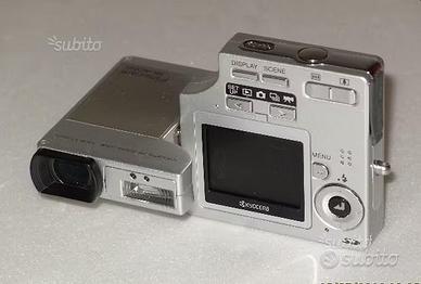 Rara fotocamera KYOCERA Finecam SL400R