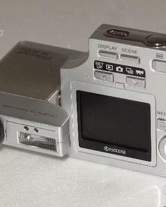 Rara fotocamera KYOCERA Finecam SL400R
