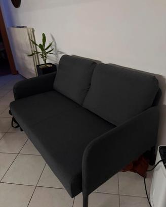 Divano IKEA GLOSTAD 2 posti – Grigio scuro (Knisa)