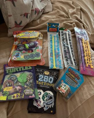 Lotto giochi bimbo/a da 5 anni in su