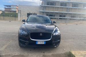 Jaguar F-Pace 2.0 D 180 CV AWD aut. Prestige 2016
