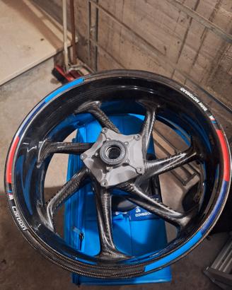 Cerchio posteriore carbonio BMW S1000RR 2023