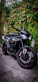 Triumph Speed Triple 1050 RS - 9.500