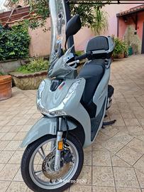 Honda SH 150 unicoproprietario 2400 km