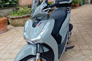 Honda SH 150 unicoproprietario 2400 km