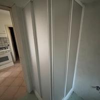 Box doccia angolare con apertura laterale