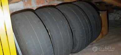 Cerchi e gomme (usurate) complete Jumpy/Scudo