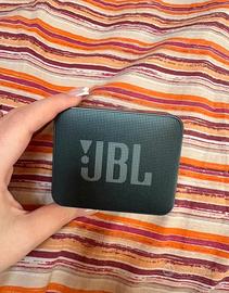 cassa JBL nera