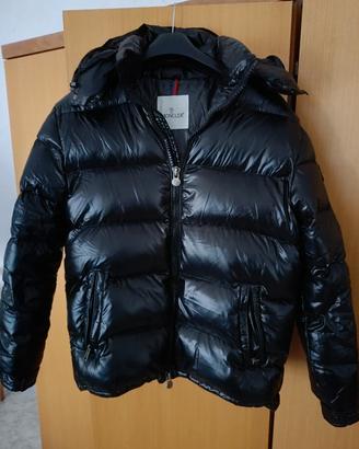 piumino Moncler nero con cappuccio size L taglia 4