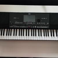 Korg Pa600