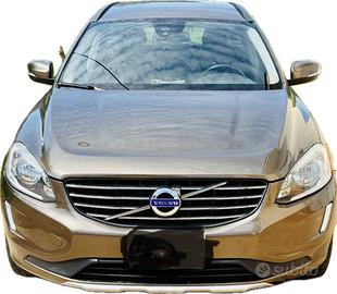 VOLVO XC60 D3 2.0 130 CV 5 cilindri