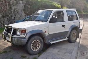  Mitsubishi Pajero 2500 td 1996 [PEZZI DI RICAMBIO
