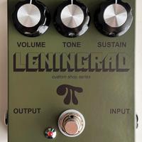 D'Errico Custom LENINGRAD (Big Muff Green Russian)
