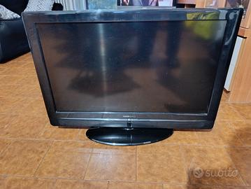 Televisore LCD HANNspree con 3 HDMI