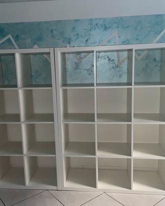 Scaffale / libreria moderna