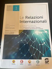 Le Relazioni Internazionali - libro scolastico